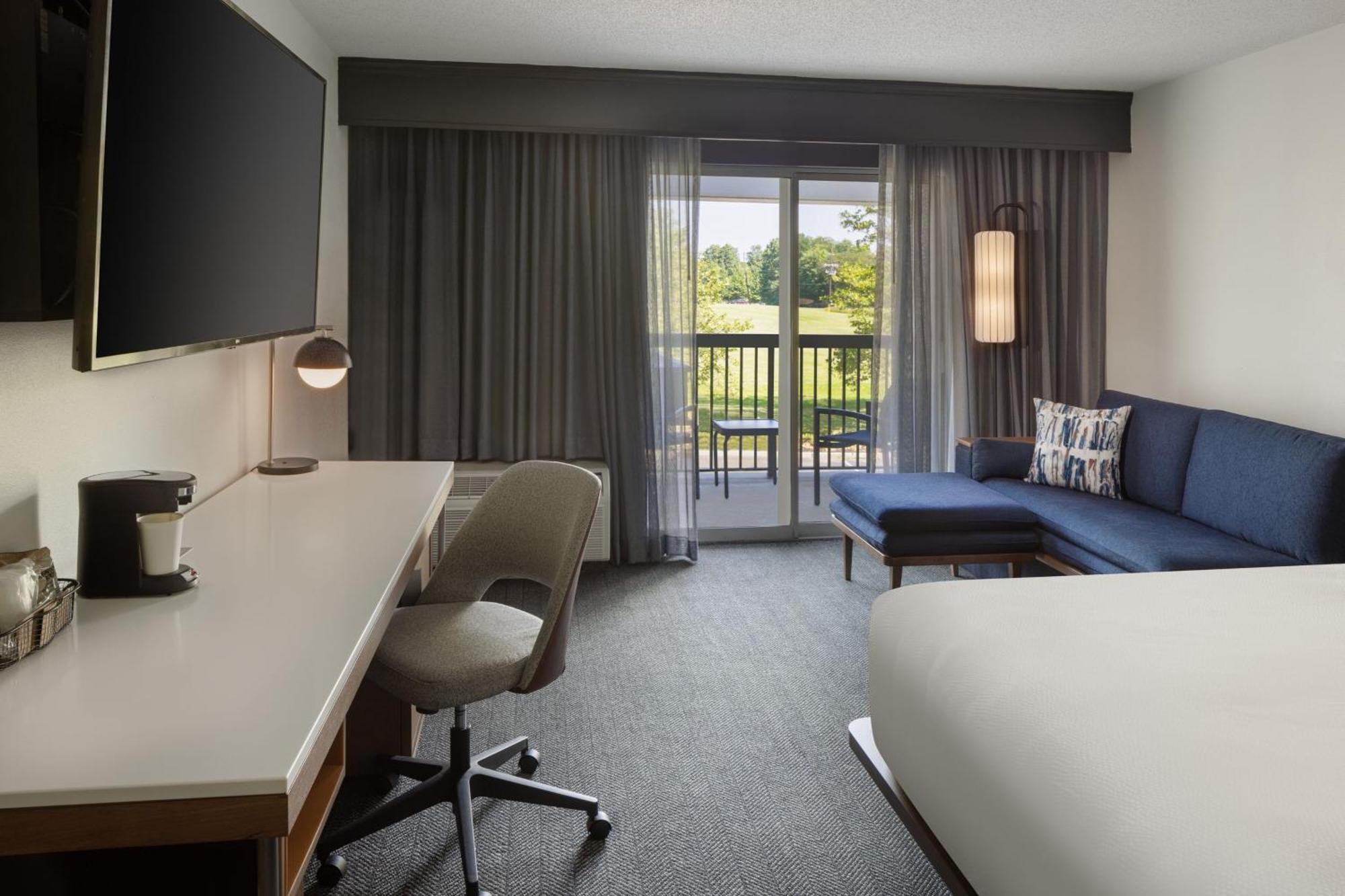 Hotel Courtyard Edison Woodbridge Esterno foto